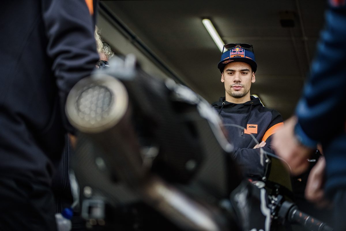 Miguel Oliveira KTM MotoGP 2018 Valencia test
