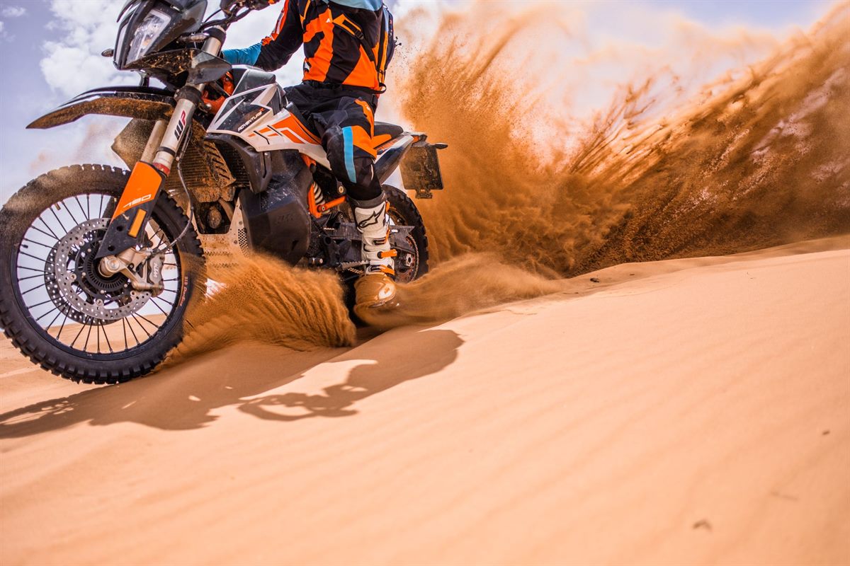 KTM ULTIMATE RACE Image One