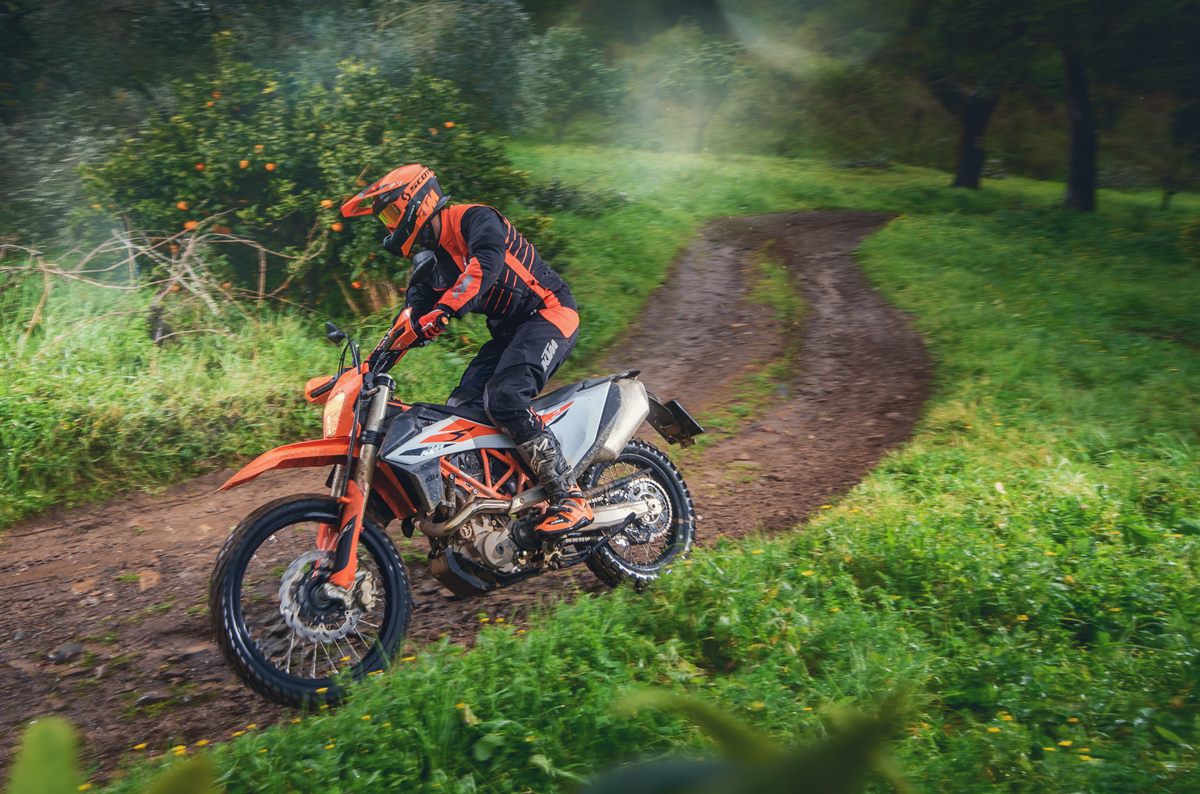 Action_KTM 690 ENDURO R MY2019