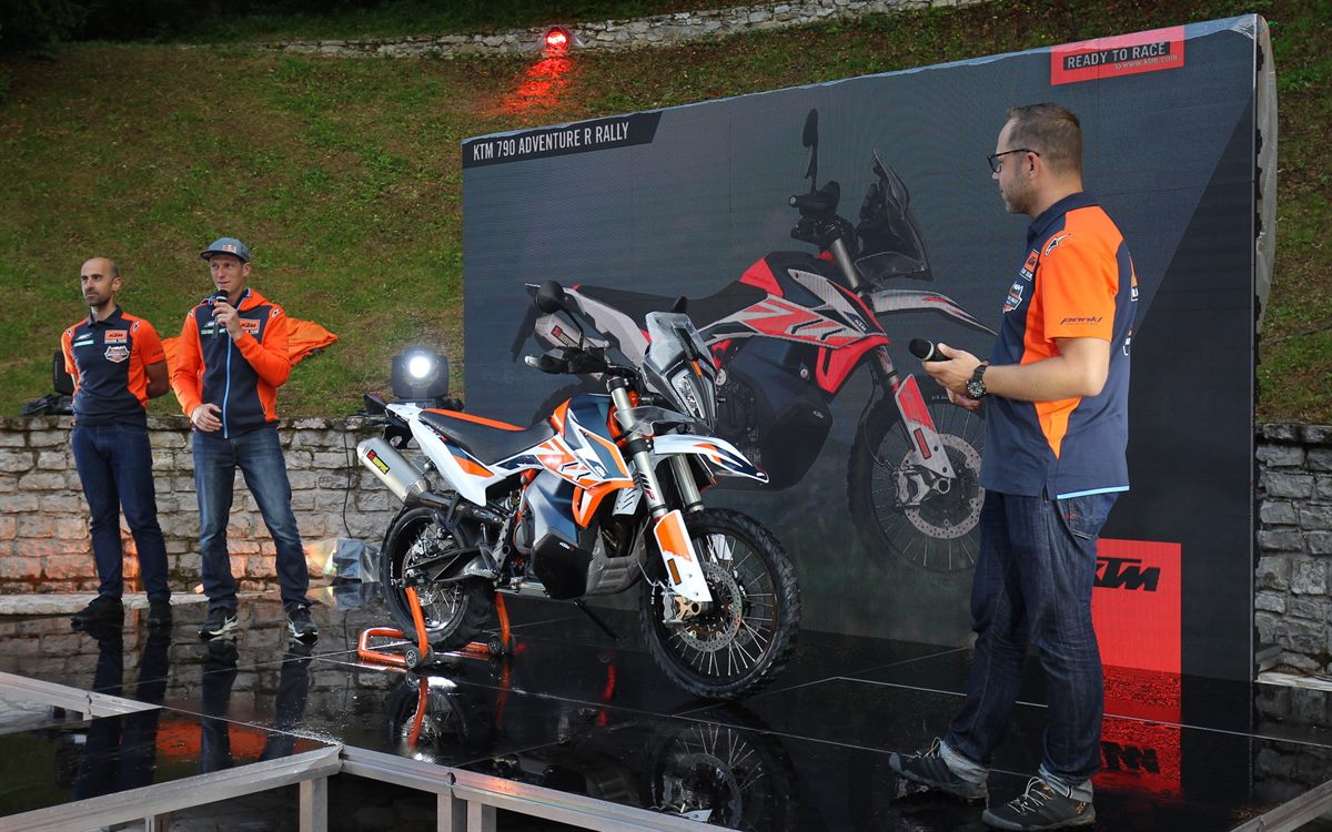 6.293278_2019 KTM ADVENTURE RALLY