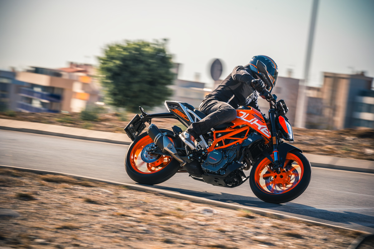 150659_KTM 390 DUKE MY 2017