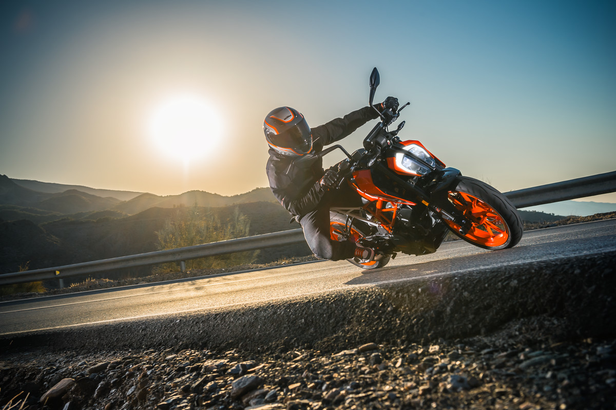 150663_KTM 390 DUKE MY 2017
