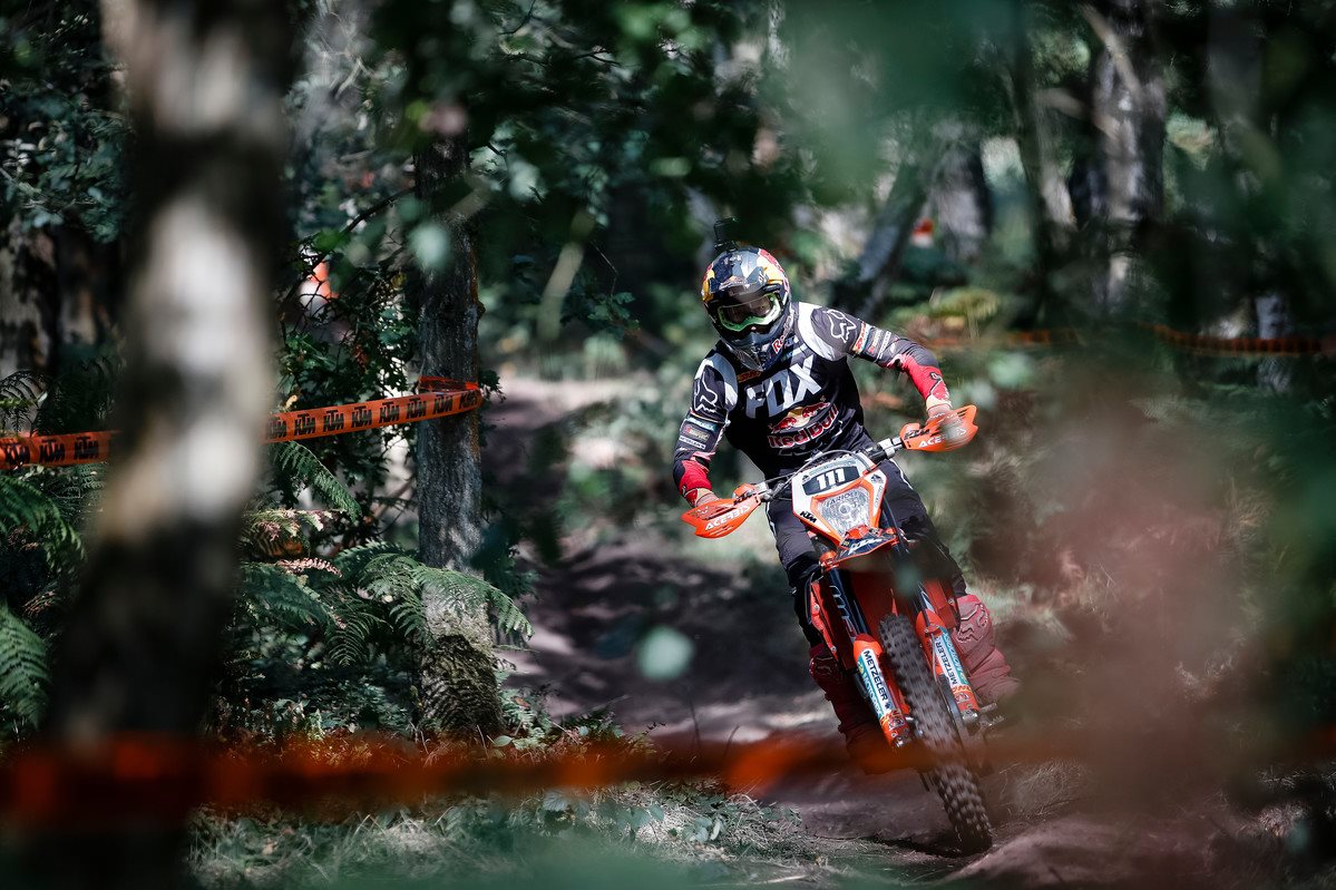 Taddy Blazusiak_Wess 2019 Rnd6 - Hawkstone