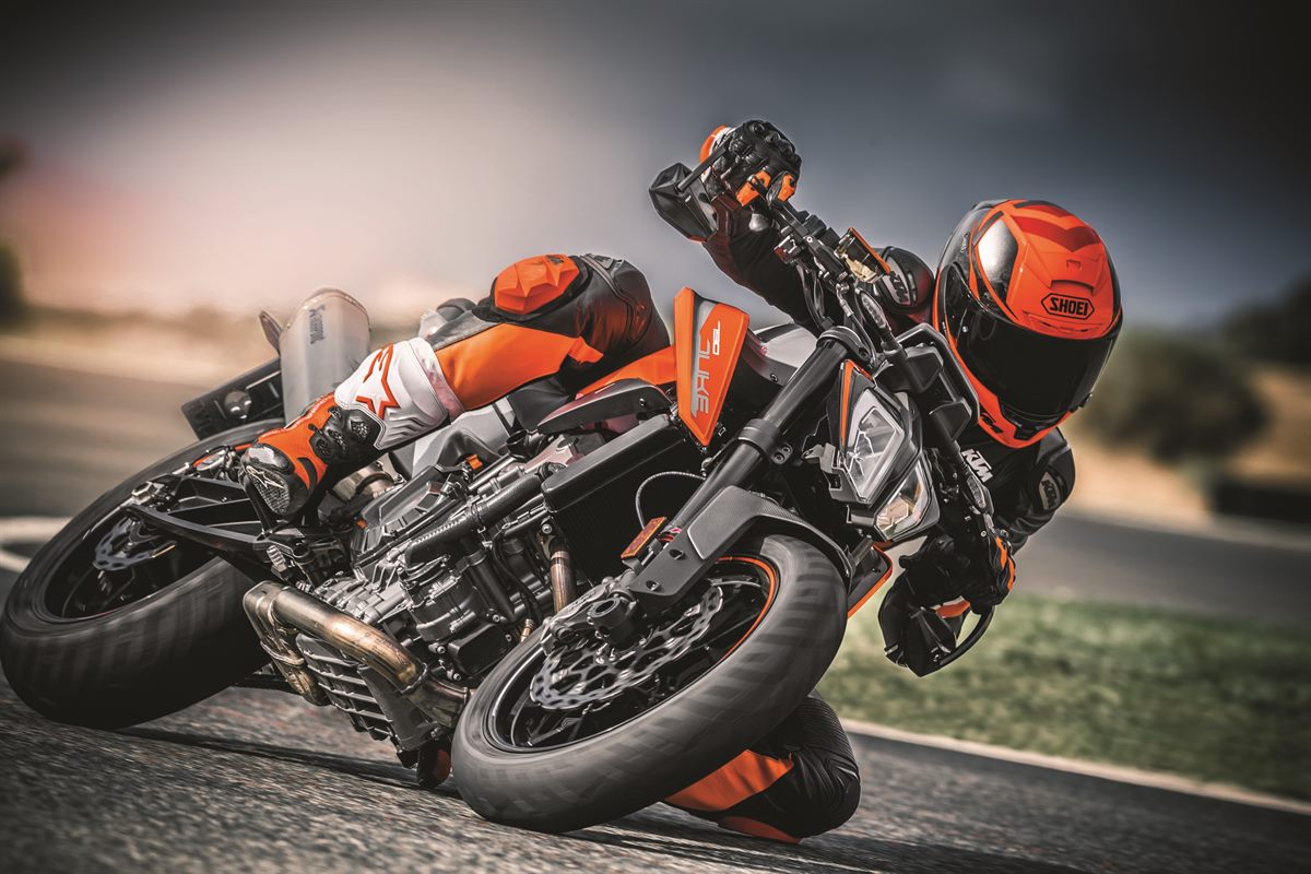 KTM 790 DUKE_Action 06