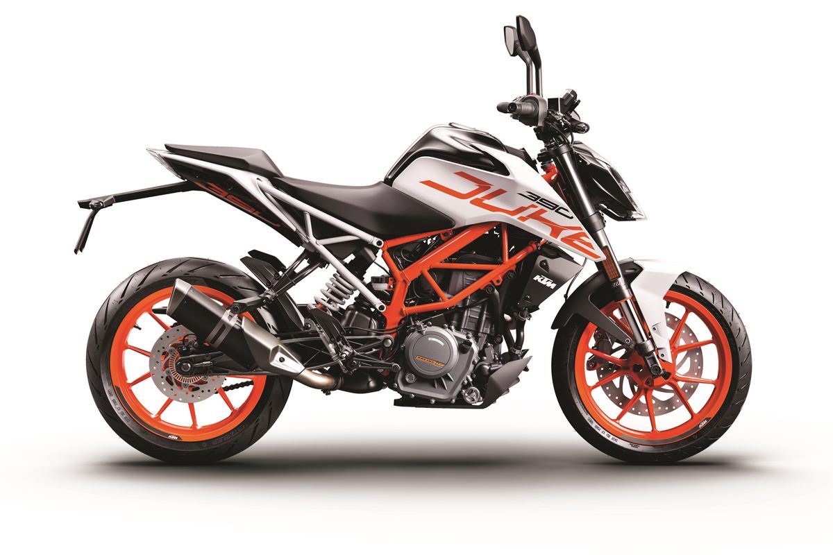 KTM 390 DUKE white_90 right