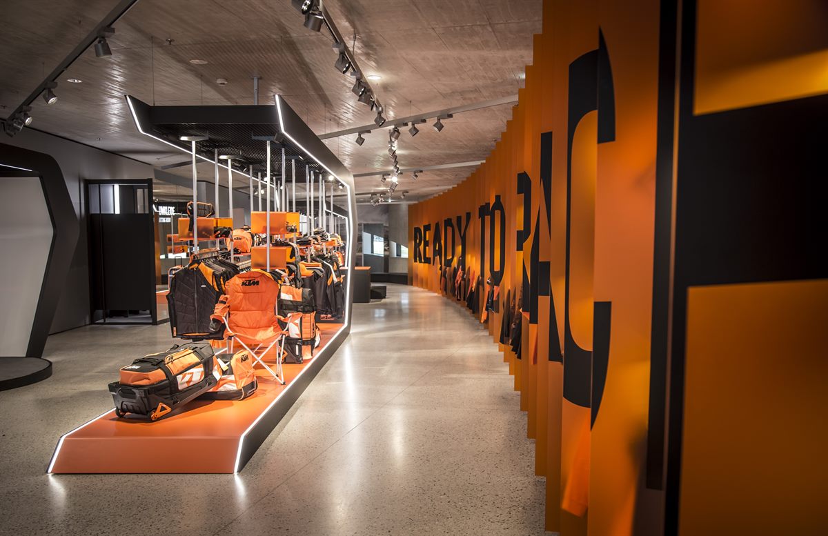 KTM Motohall Shop