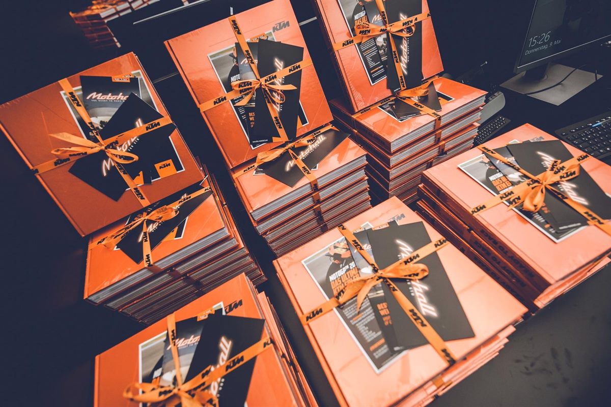 KTM Motohall Brandbook