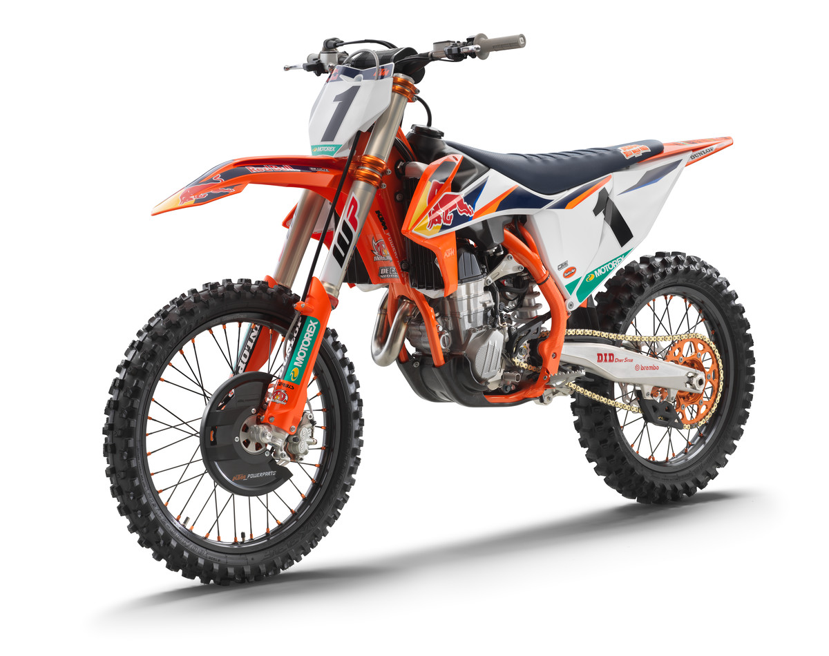 323651_450 SX-F Factory 2020