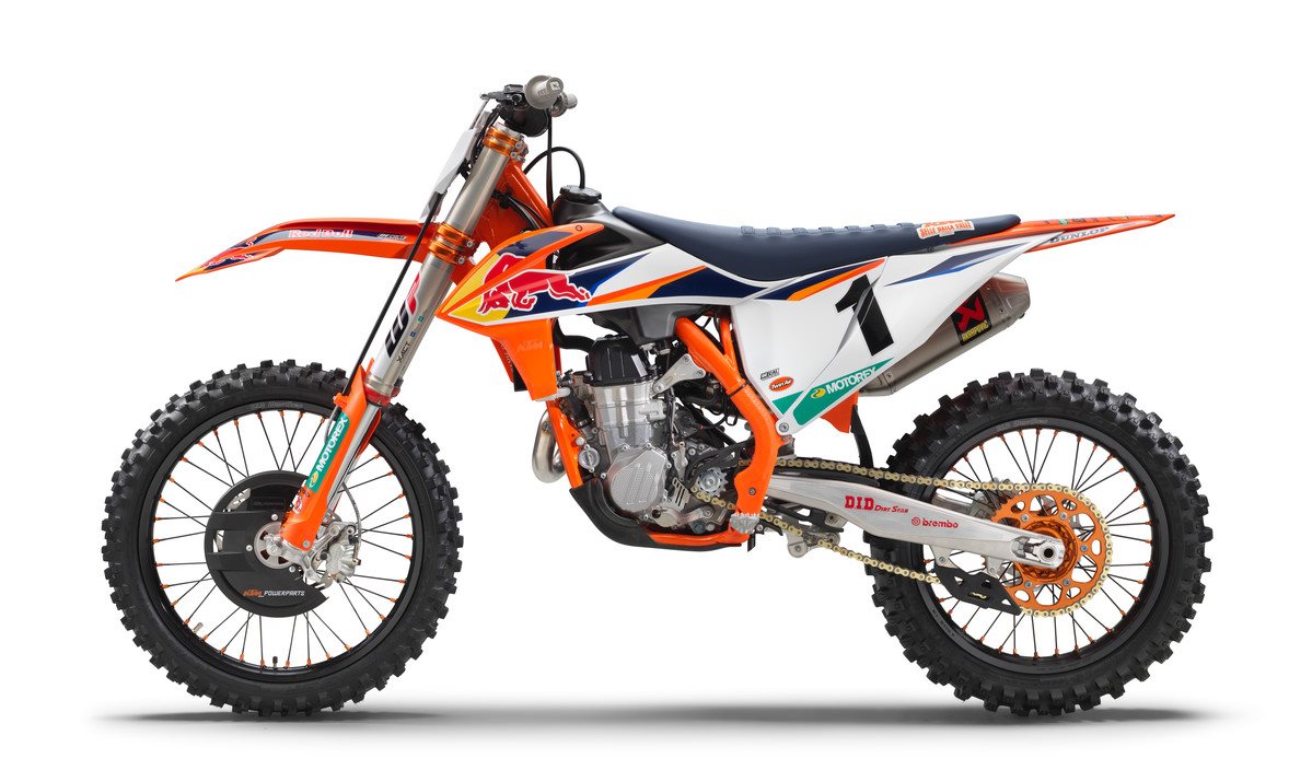 321881_450 SX-F Factory 2020