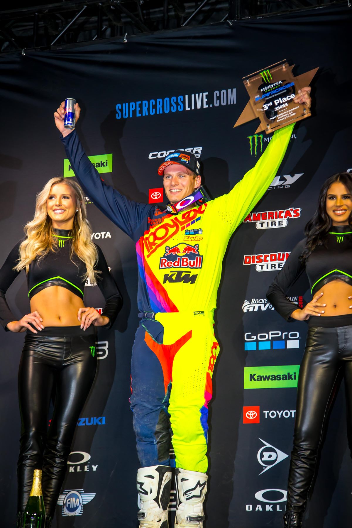 HARTRANFT PODIUM 