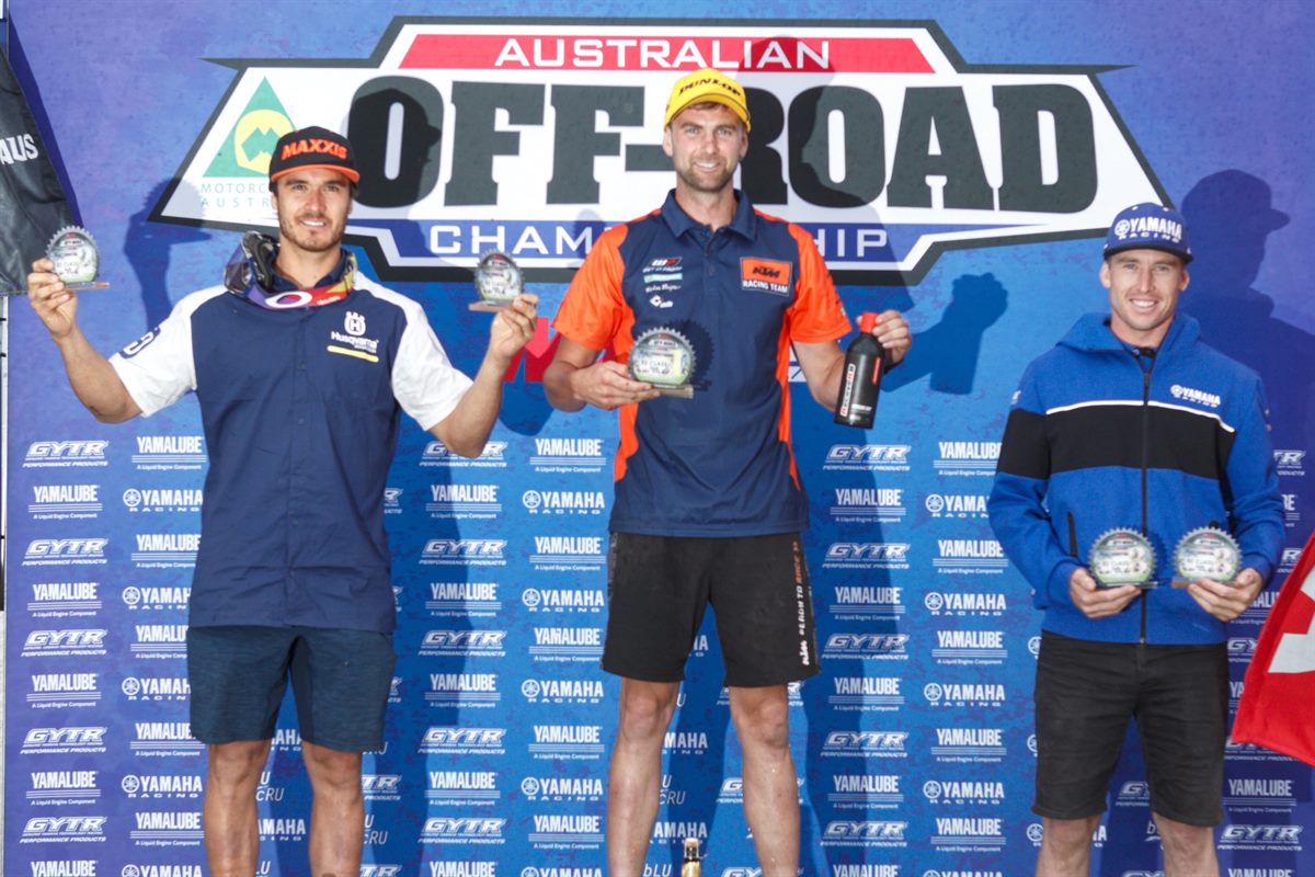 E2 podium 