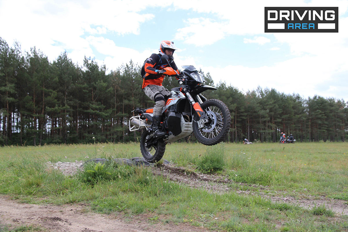 KTM x DRIVING AREA WESENDROF (8)