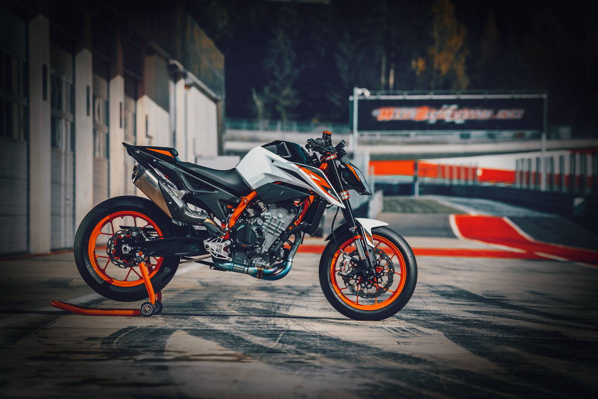 339336_321211_890 Duke R 2020