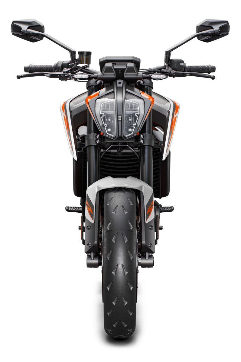 339344_324733_890 DUKE R 2020