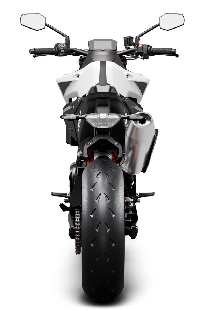 339346_324736_890 DUKE R 2020 