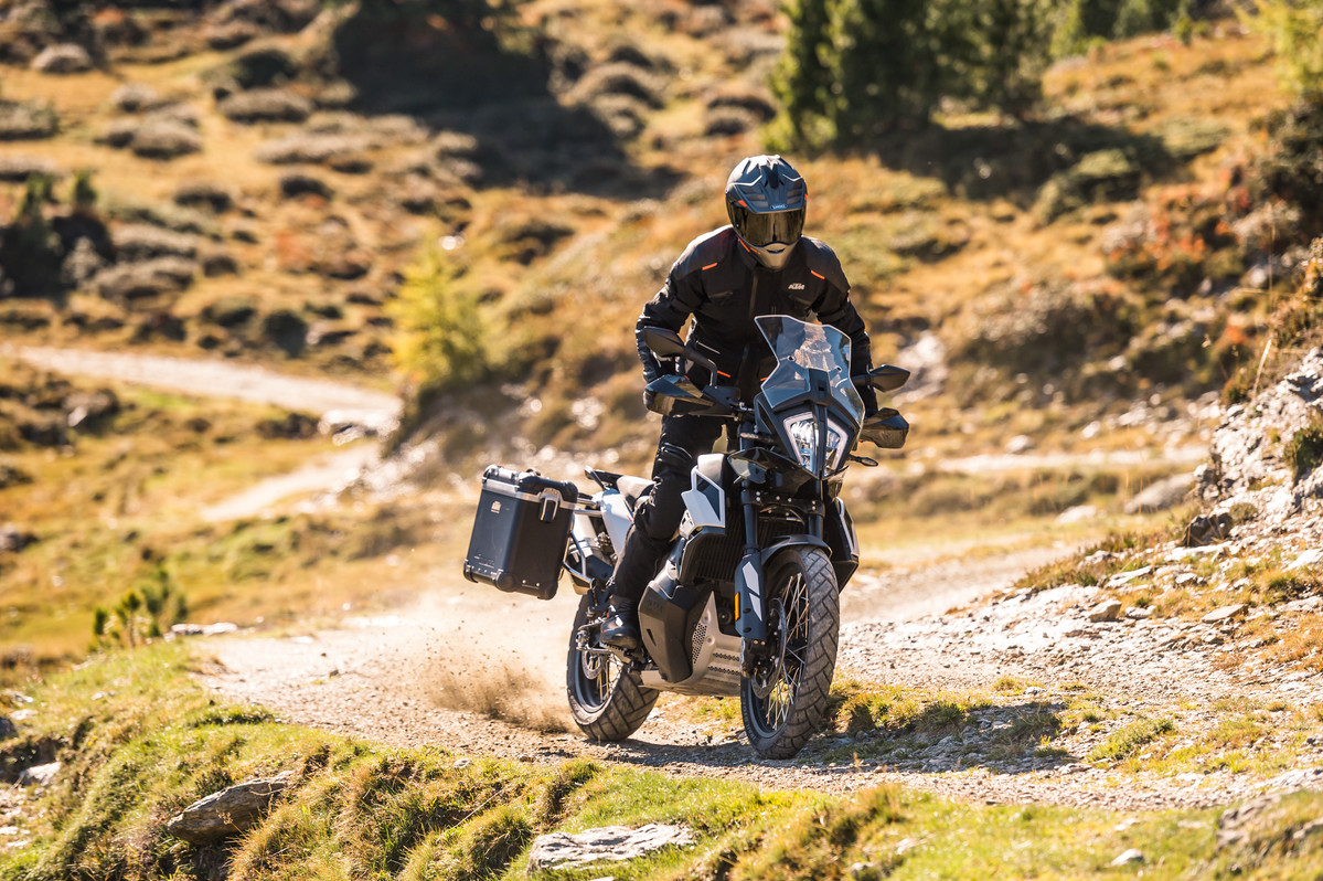 254855_LFA2607 wotr B flat790 Adventure 2019.jpg
