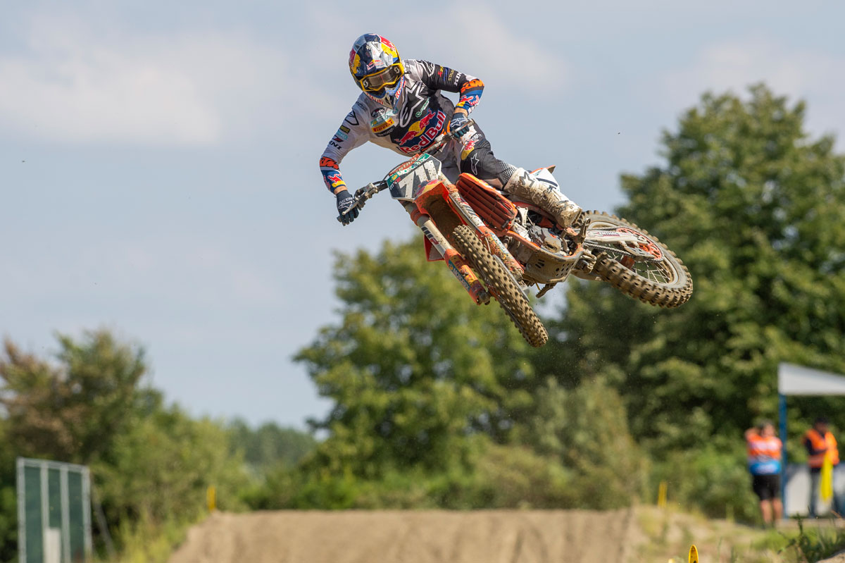 Rene Hofer Red Bull KTM 250 SX-F 2020 Axel