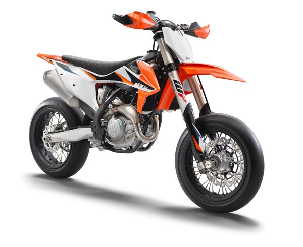 KTM 450 SMR 2021 studio1