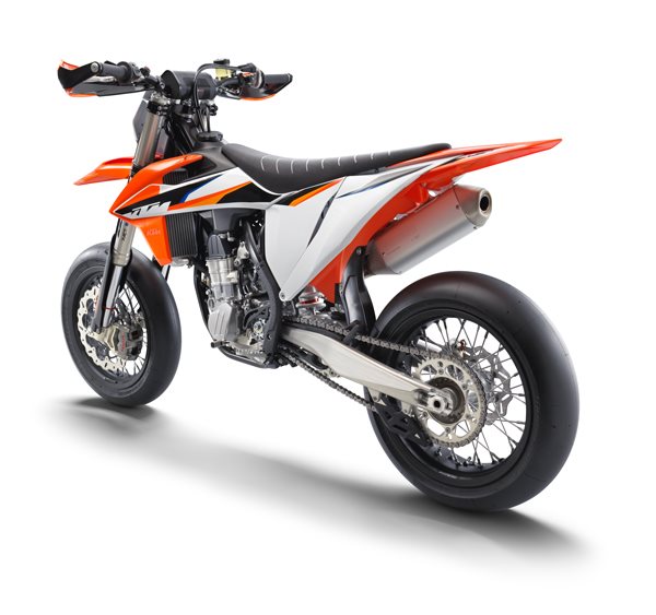 KTM 450 SMR 2021 studio2