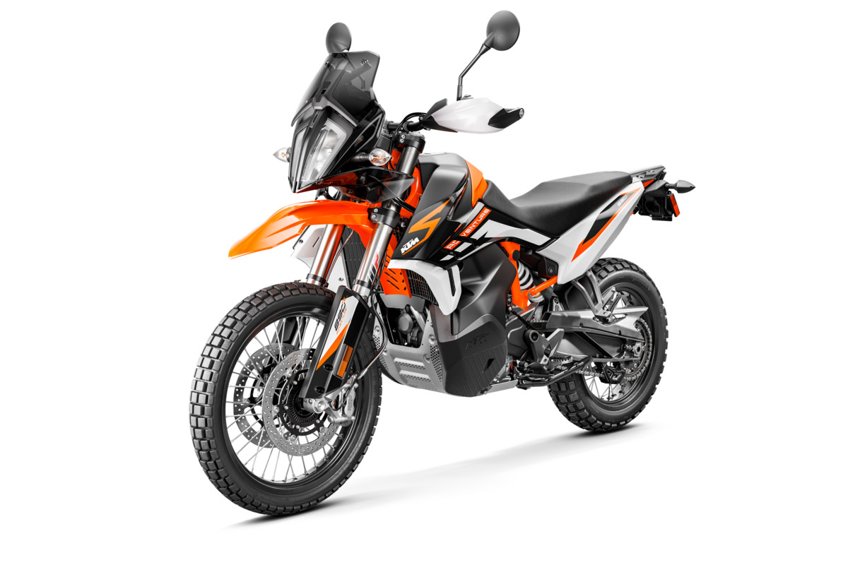 KTM 890 ADVENTURE R_Studio front left
