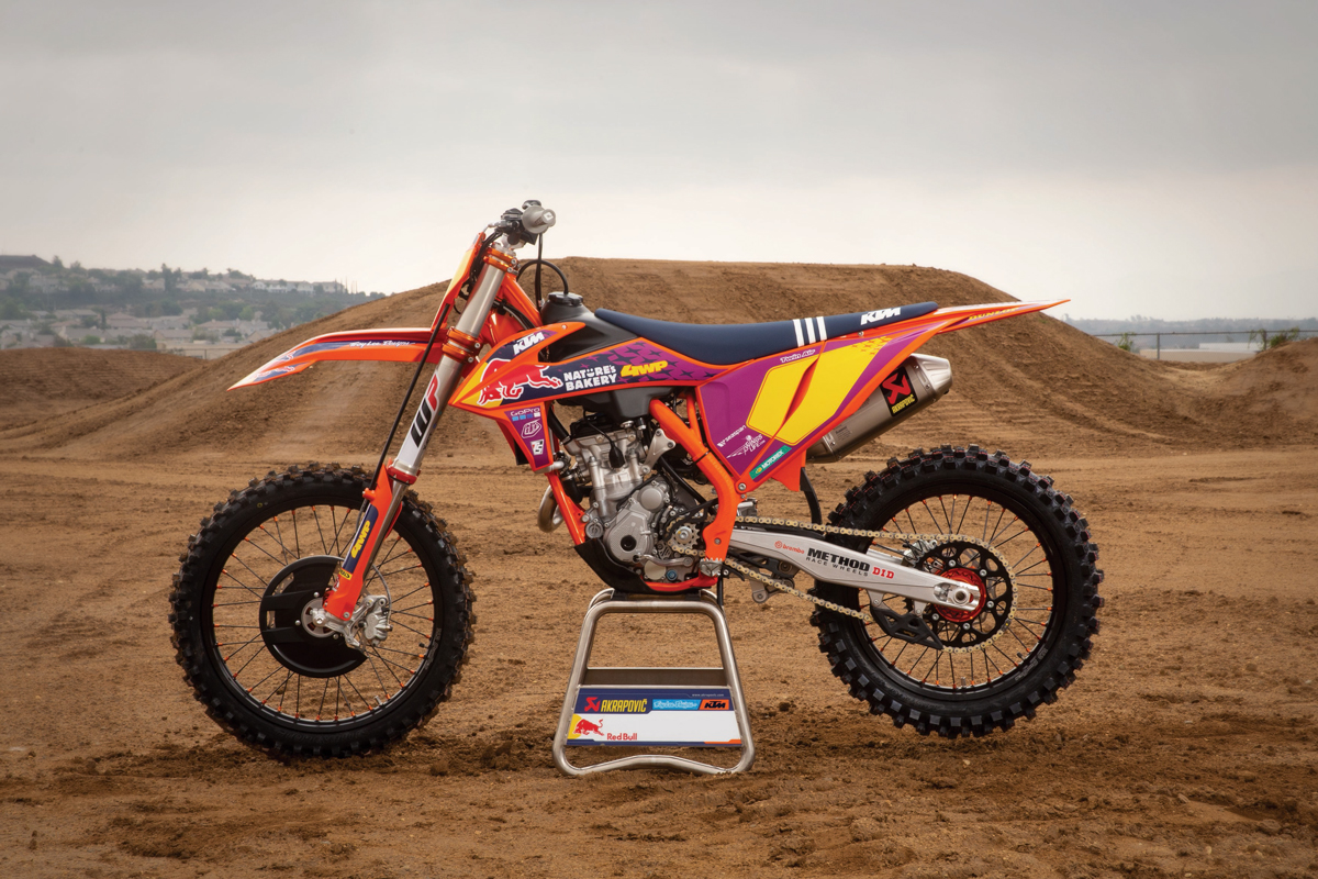 KTM 250 SX-F TLD static