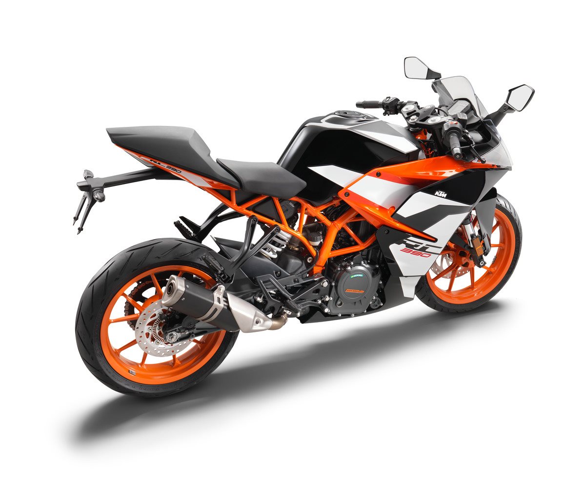 170648_KTM RC 390 rear right MY 2017