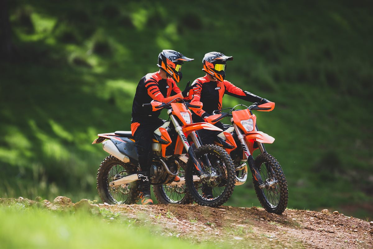 2020-KTM-Christmas-Specials