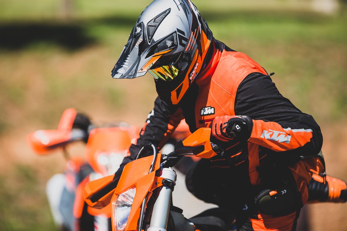 2020-KTM-Christmas-Specials