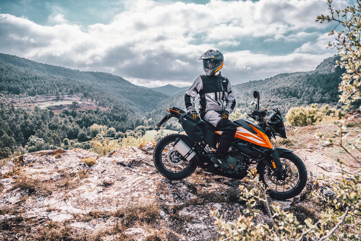 323684_RSC4960 miwi B_Flat_low