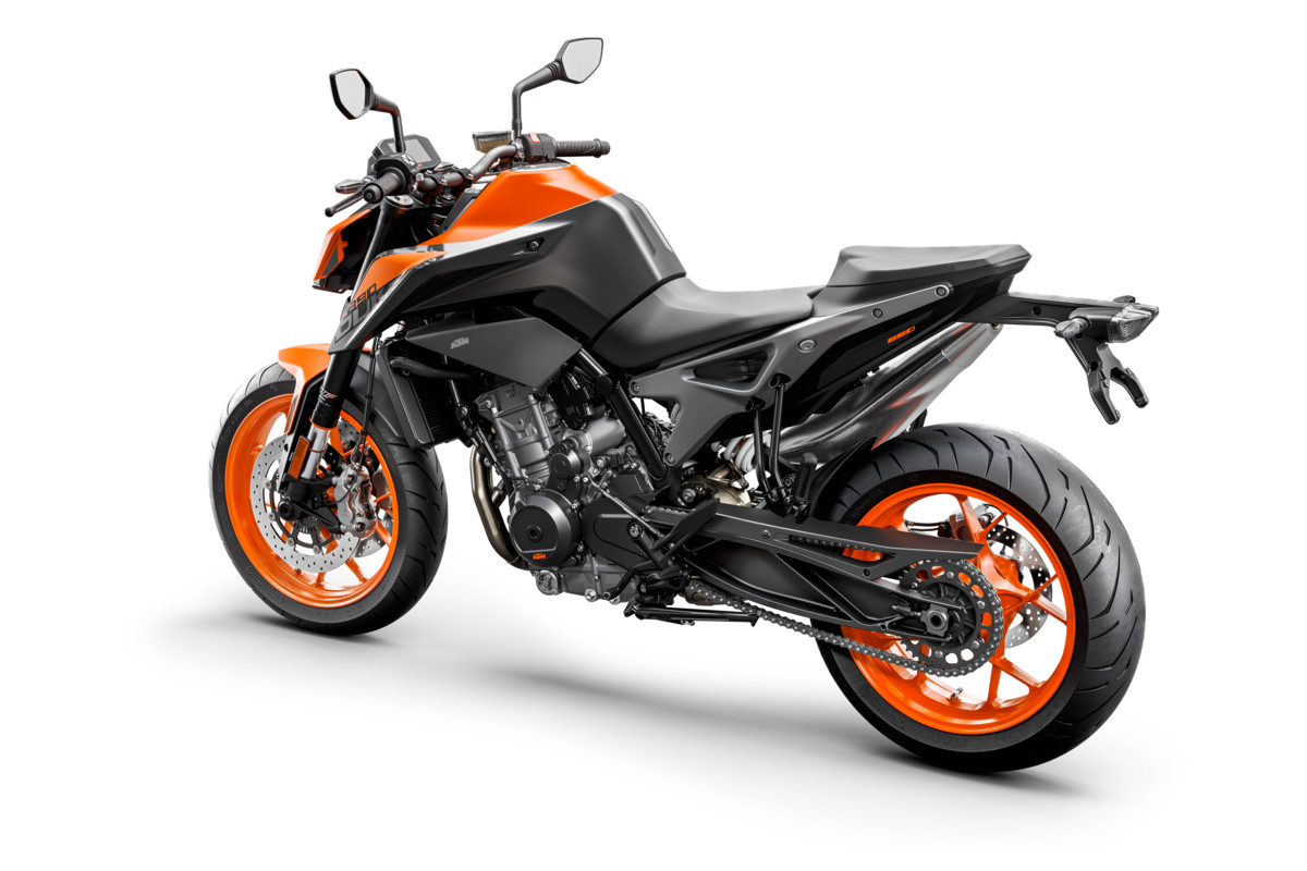 KTM 890 DUKE - Studio orange rear left