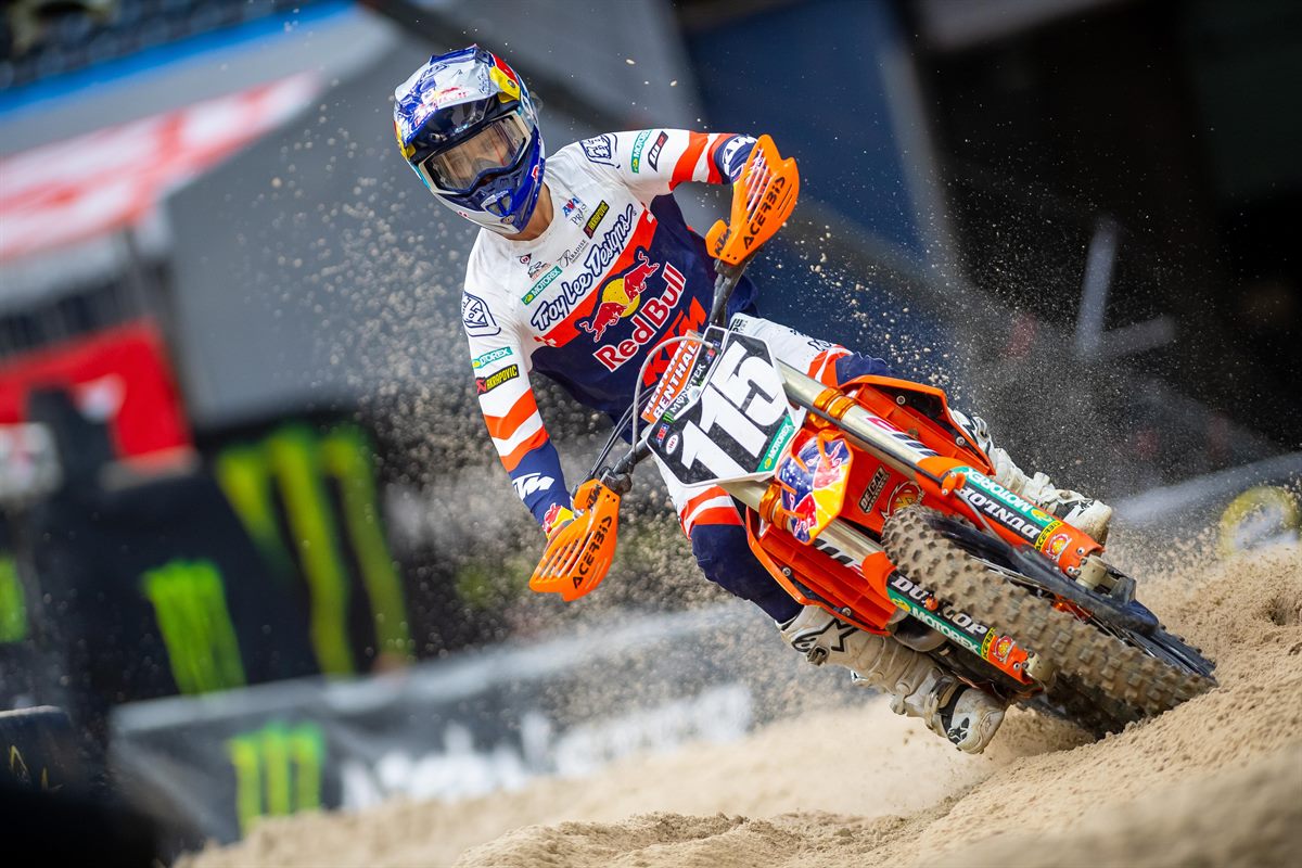 US SUPERCROSS ROUND 2