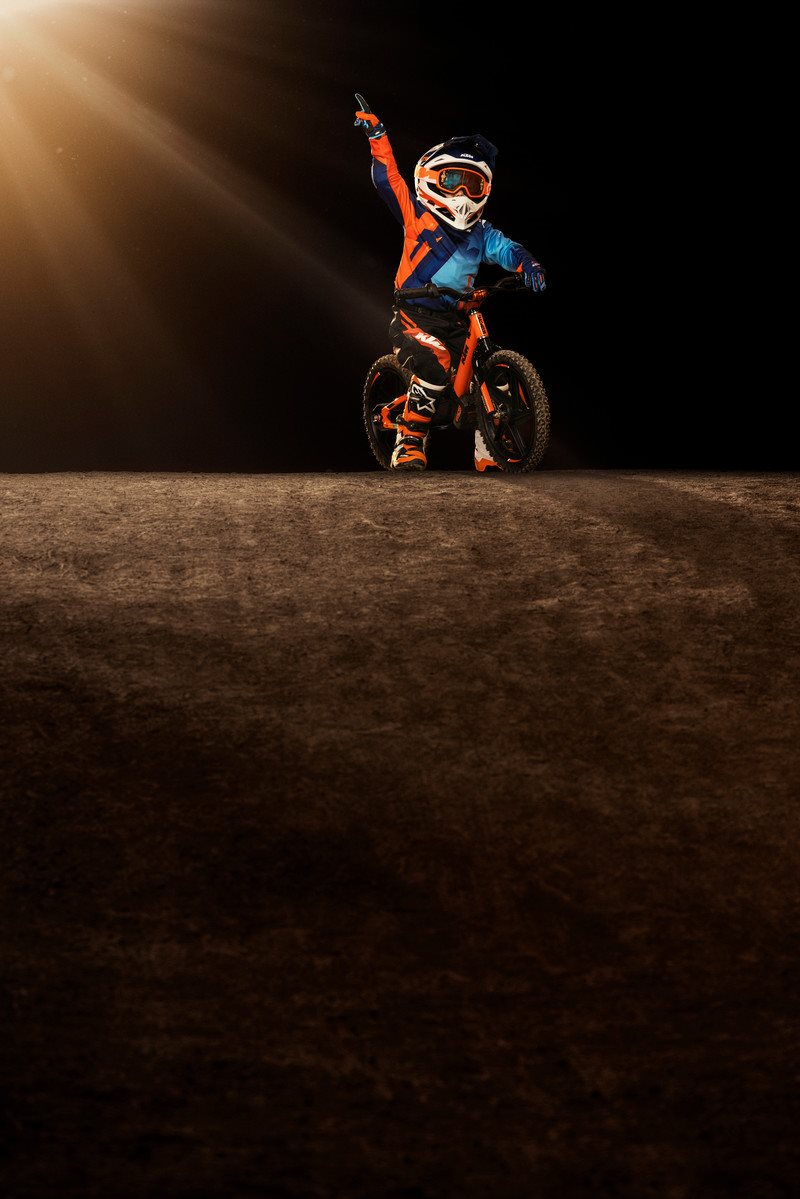STACYC KTM Factory Replica 16eDRIVE - Static