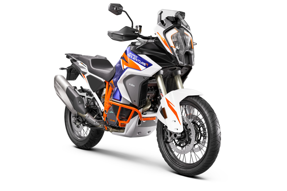 KTM 1290 SUPER ADVENTURE R_Studio_front right