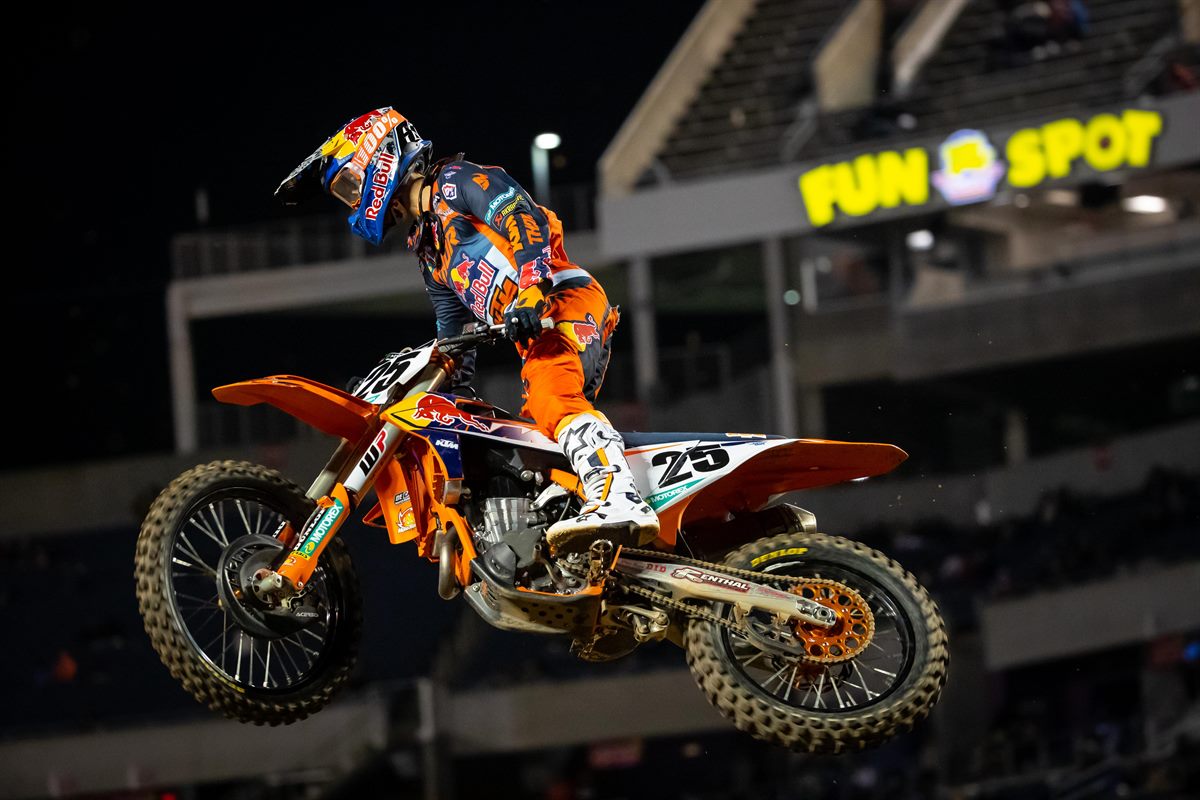 MARVIN MUSQUIN RD 8