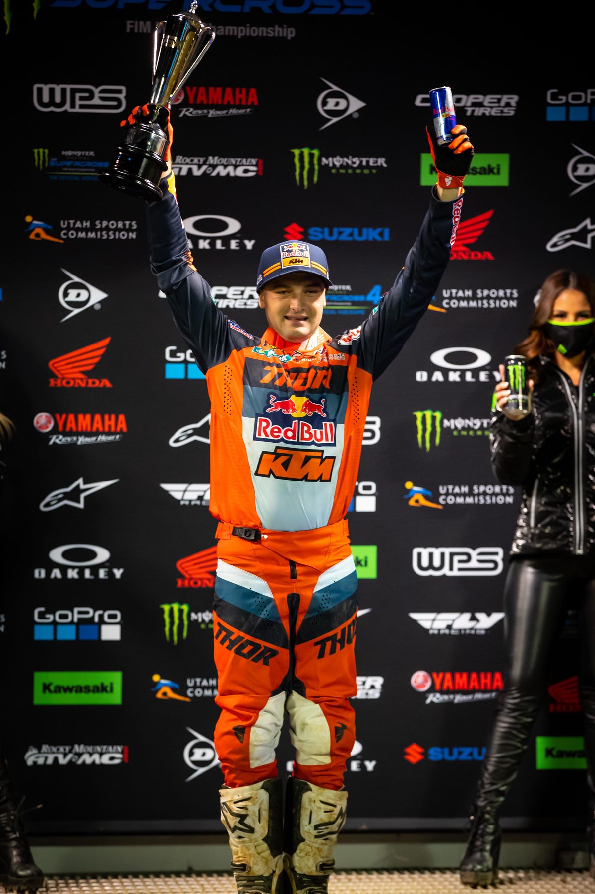 WEBB PODIUM RD 8