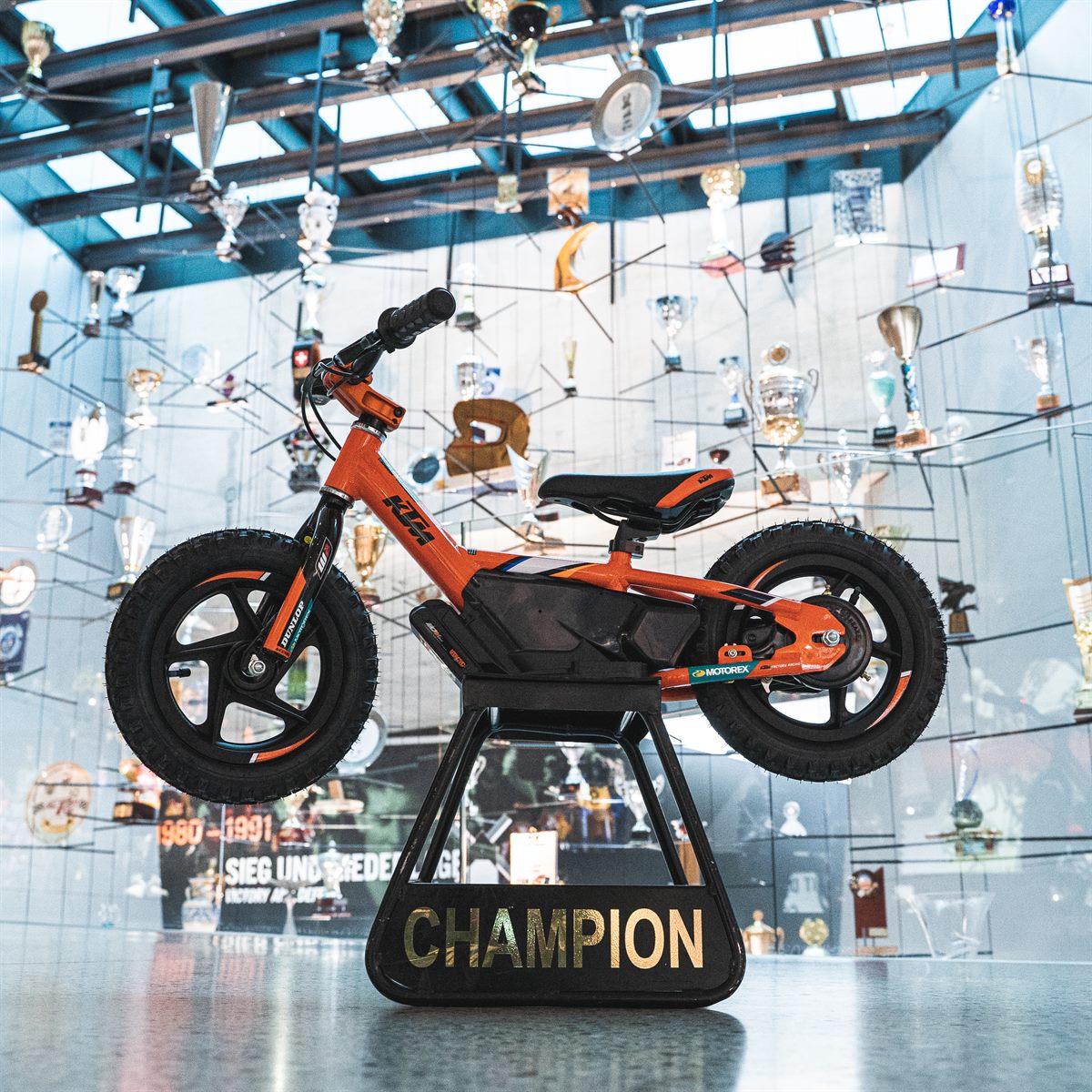 KTM FACTORY REPLICA STACYC 12eDRIVE