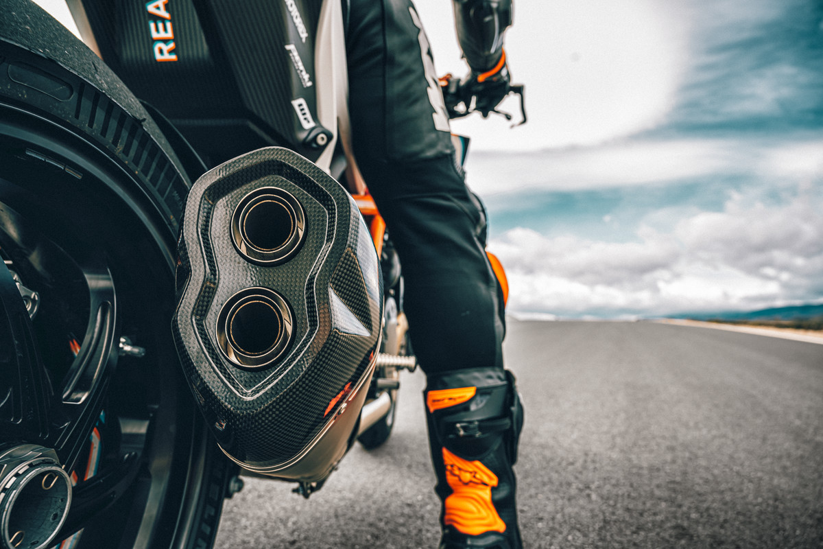 KTM 1290 SUPER DUKE RR Detail