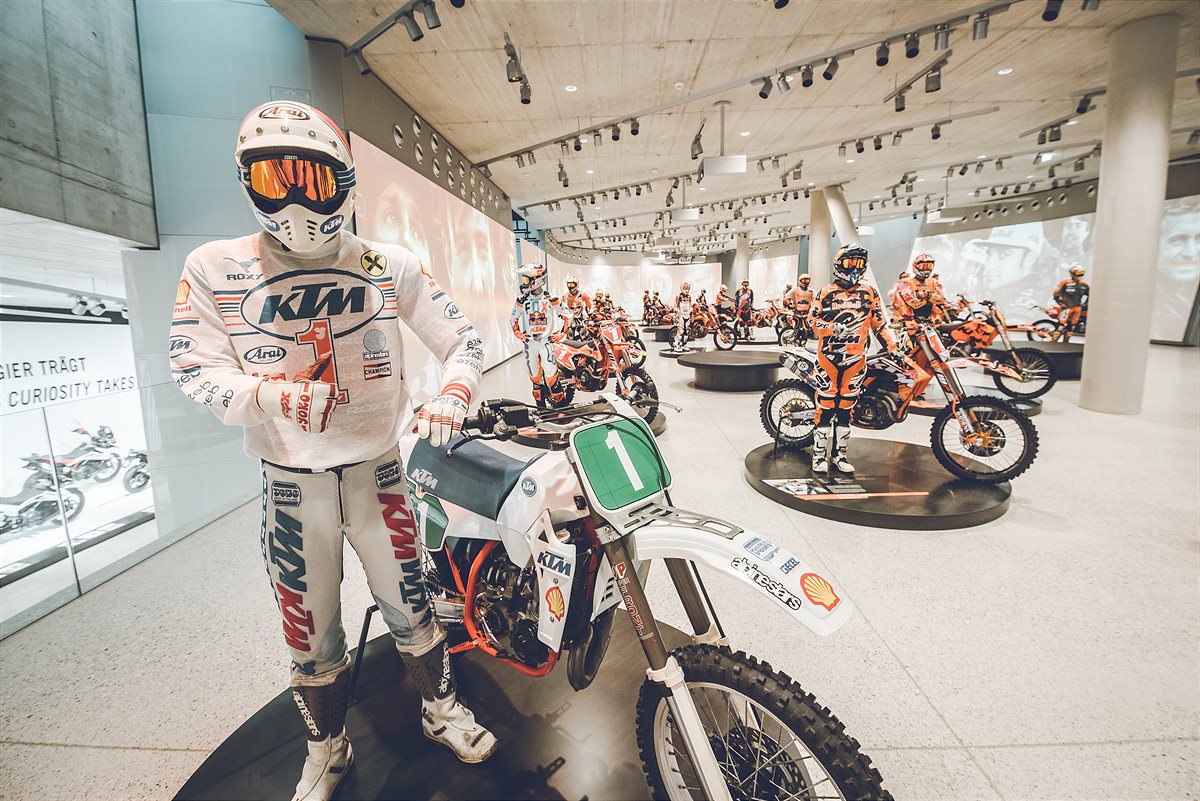 2 Jahre KTM Motohall