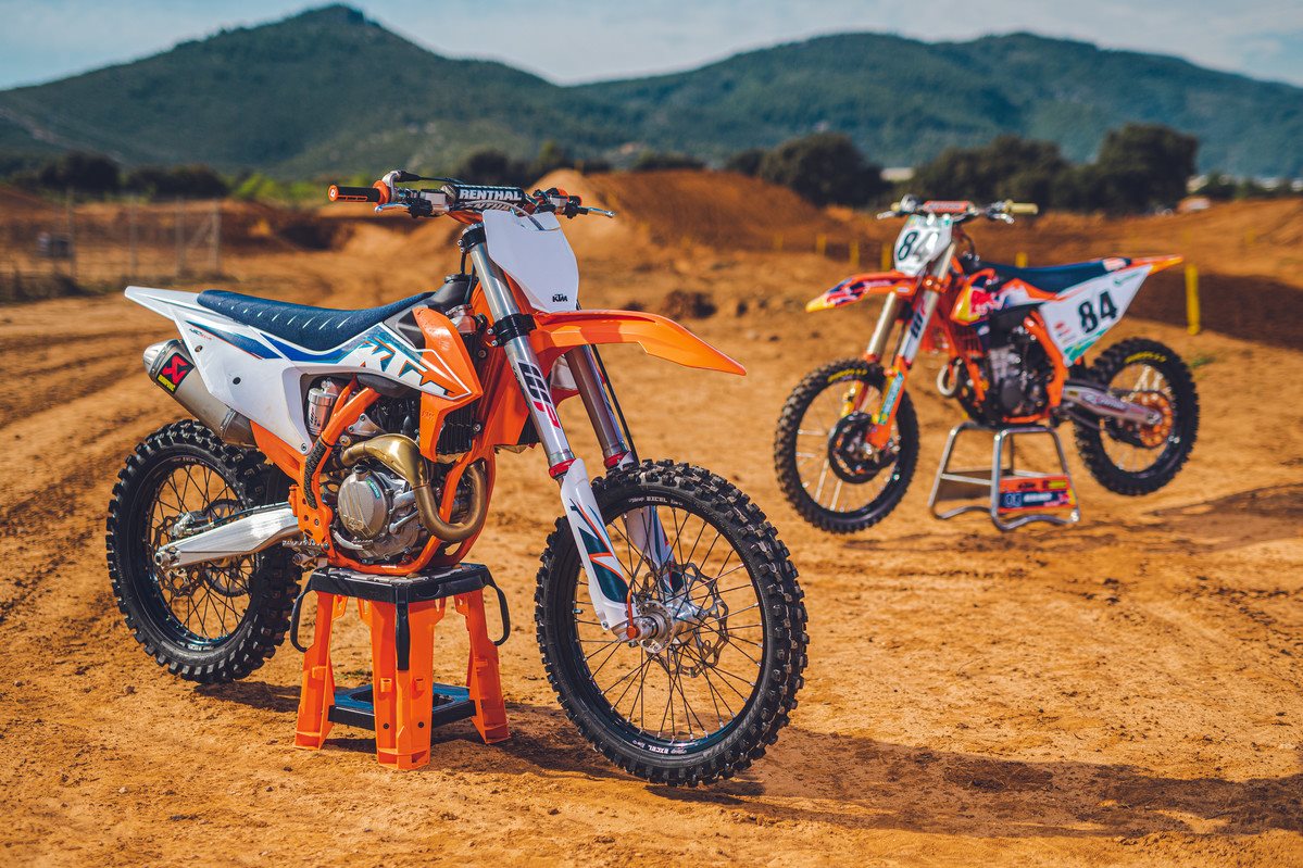 KTM 450 SX-F 2022 