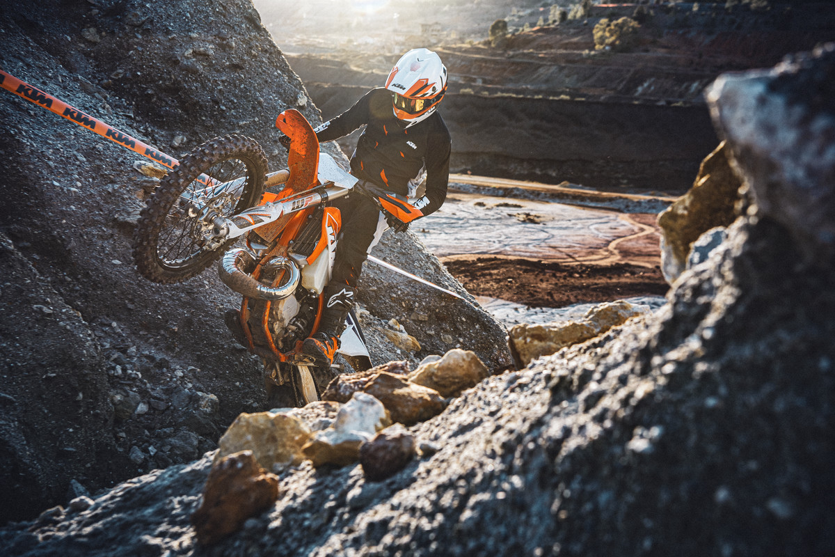 381247_MY22 KTM 300 XC TPI _ US