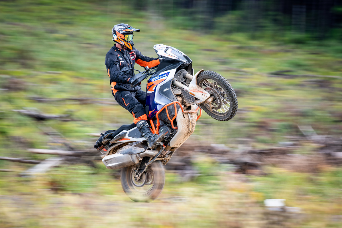 KTM TERRA ADVENTURE GEAR - CHRIS BIRCH - KTM 1290 SUPER ADVENTURE R