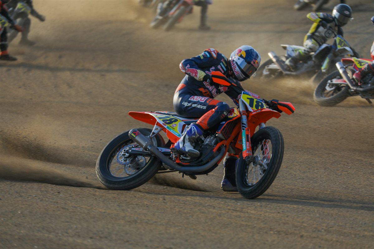 Red Bull KTM Factory Racing - Max Whale