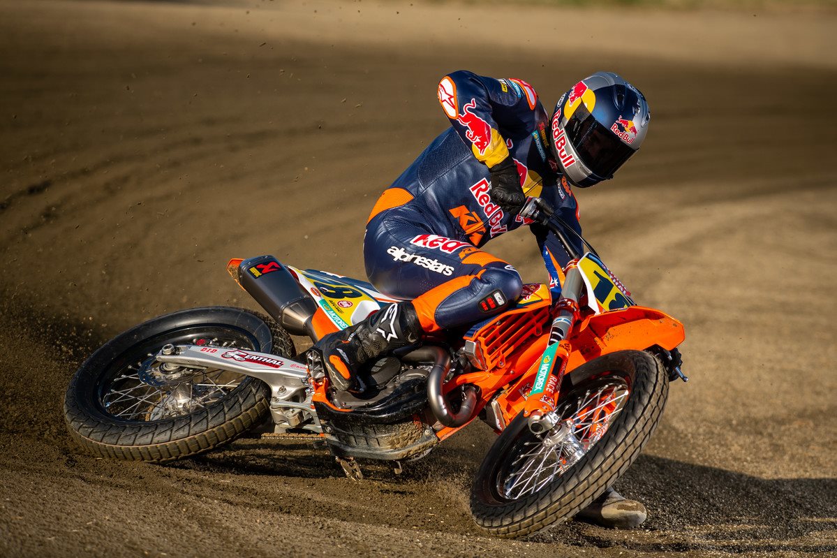 MAX WHALE - RED BULL KTM FACTORY RACING