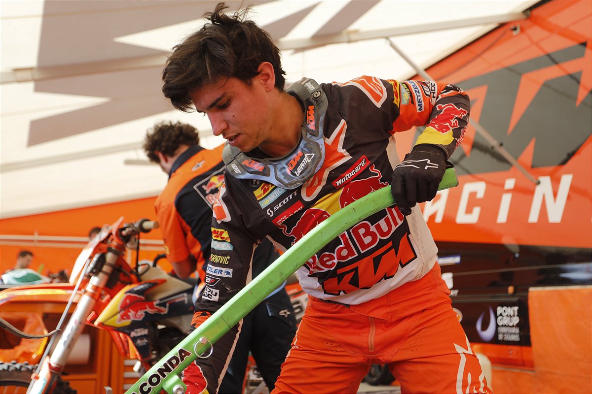 ktm_211113_CEE_Antas_2321