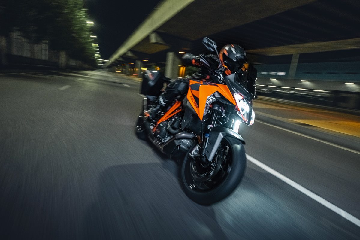 2022 KTM 1290 SUPER DUKE GT LAUNCH 