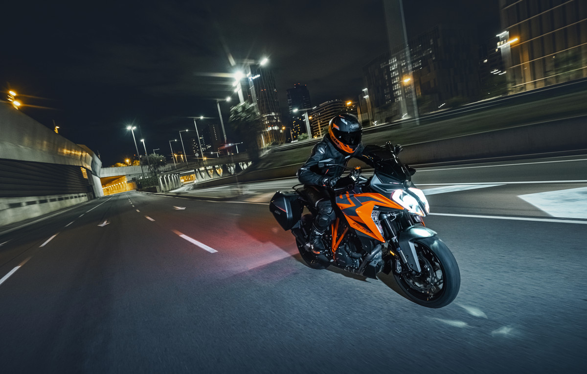 2022 KTM 1290 SUPER DUKE GT LAUNCH 