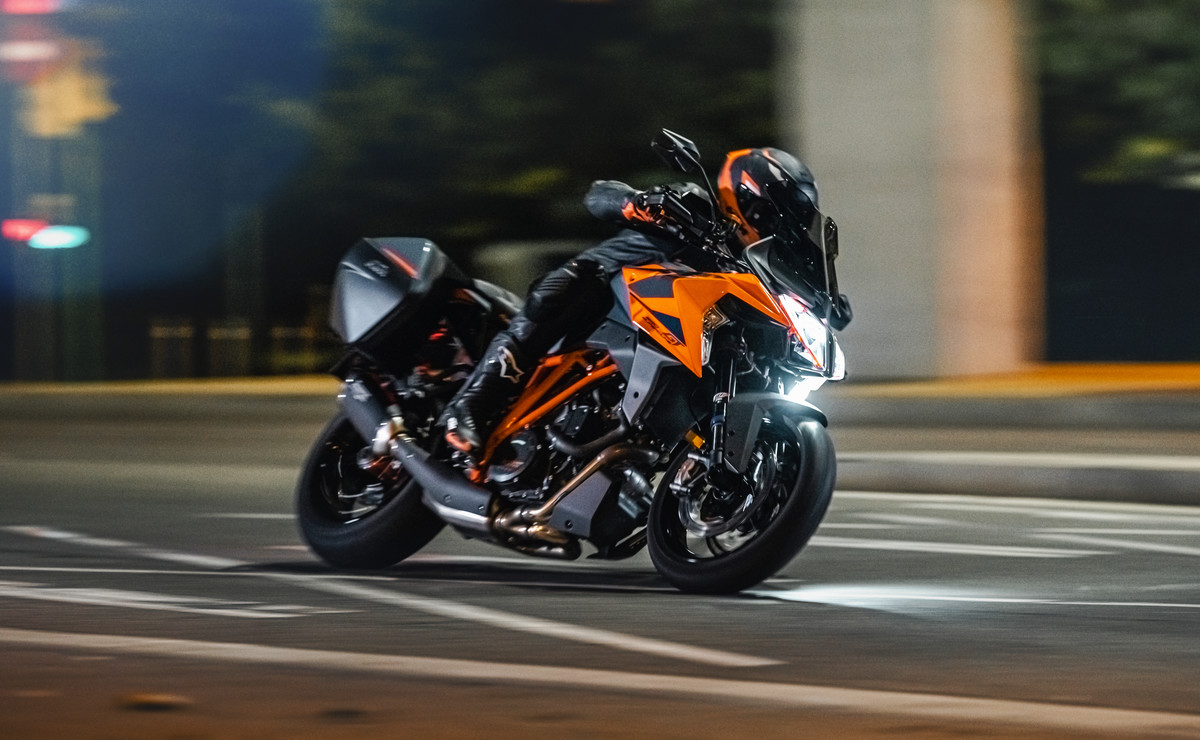 2022 KTM 1290 SUPER DUKE GT LAUNCH 