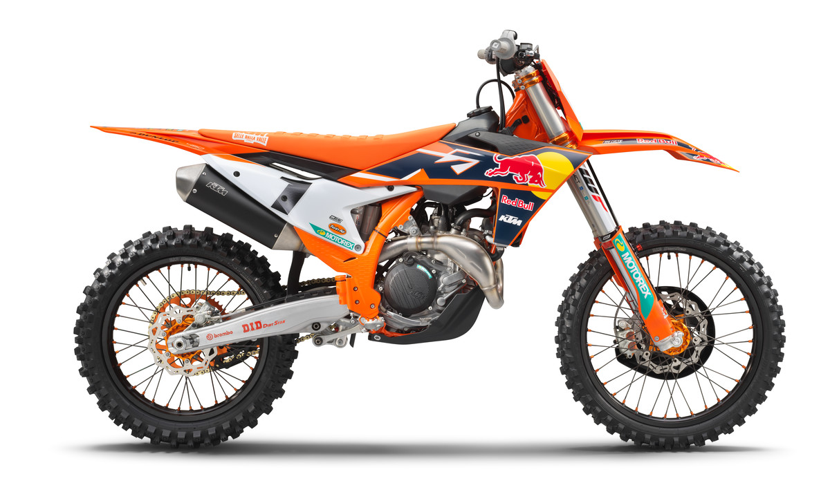 Team Presentation and MX Launch 