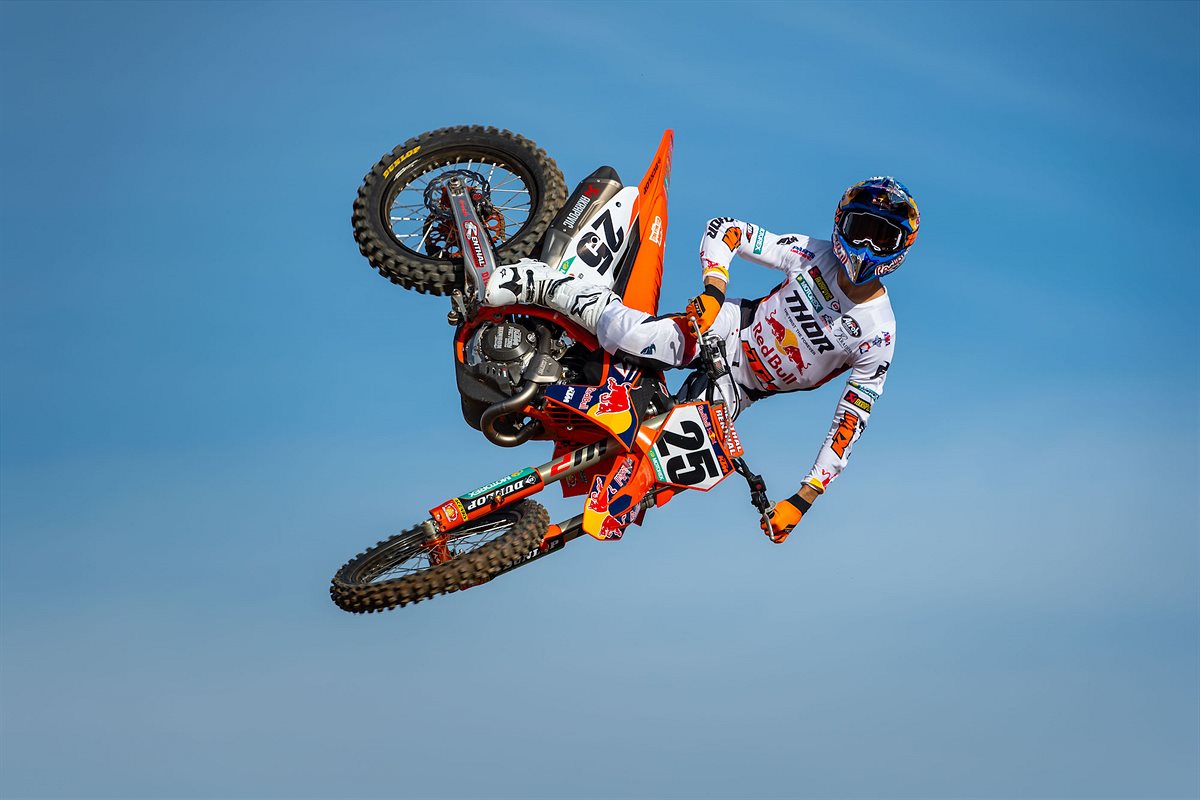 #25 Marvin Musquin_2022 KTM 450 SX-F FACTORY EDITION