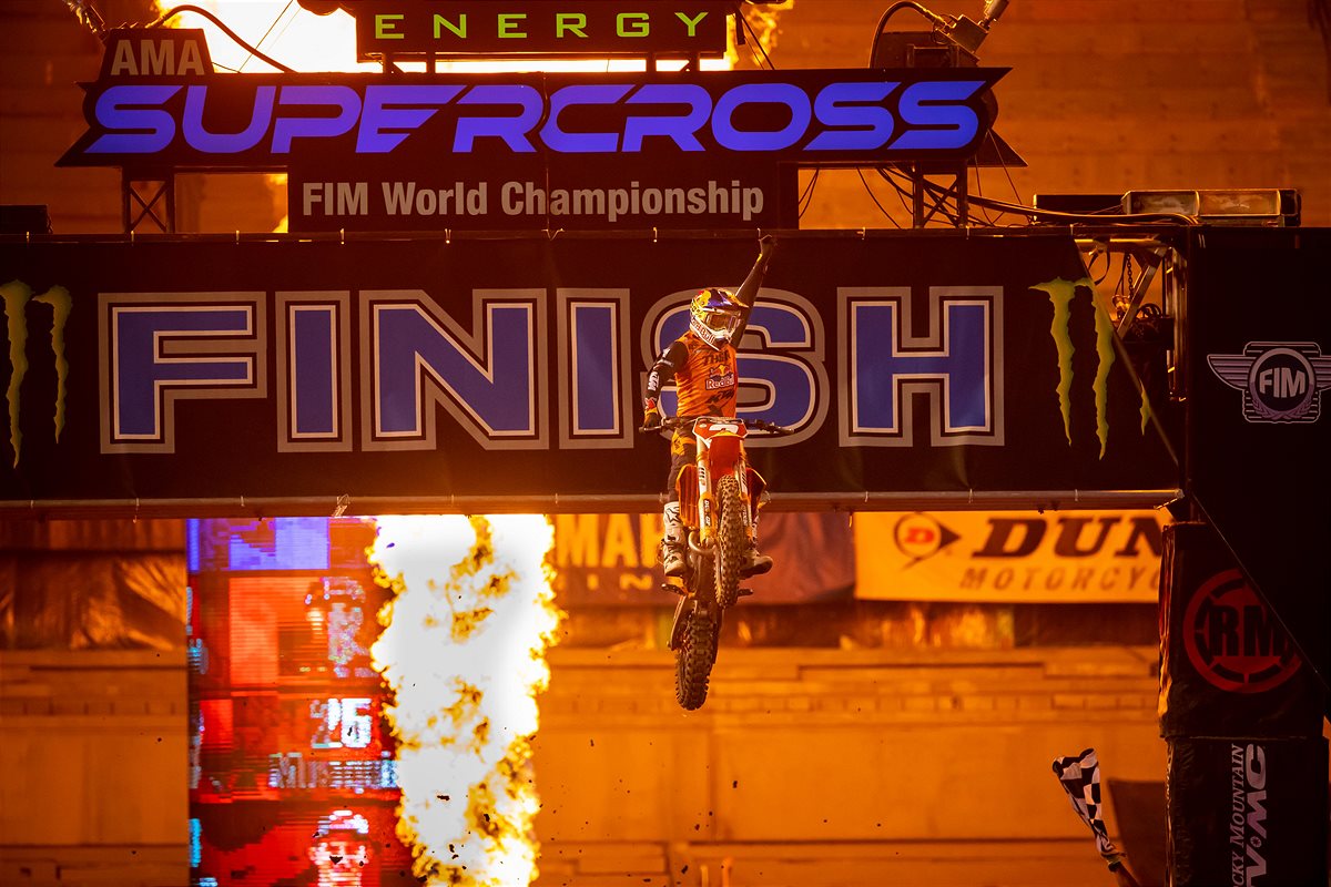 Cooper Webb celebrating his 2021 AMA 450SX Supercross title